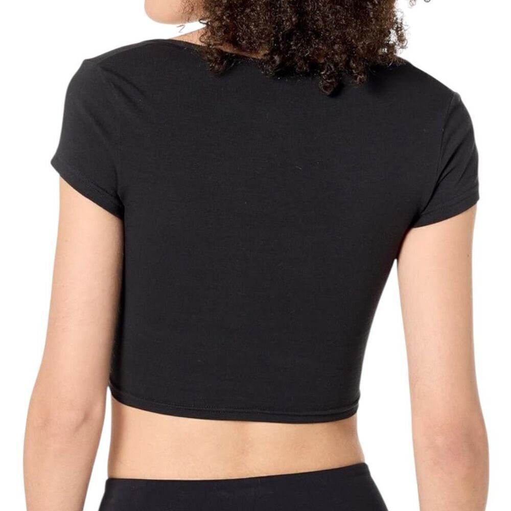 NEW Reebok Women's Classics Wardrobe Essentials Tee Black Large - Picture 2 of 8